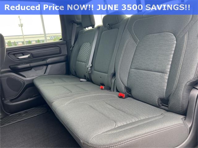 2025 Ram 1500 Vehicle Photo in GREEN BAY, WI 54304-5303
