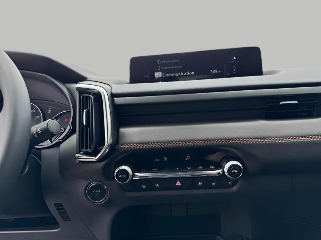 2025 Mazda CX-50 Hybrid Vehicle Photo in Green Bay, WI 54304
