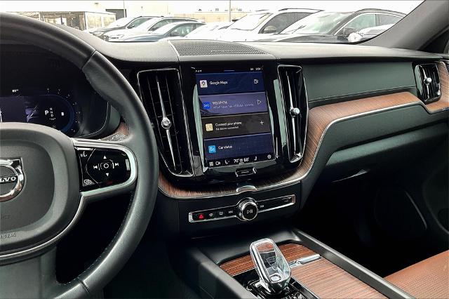 2022 Volvo XC60 Vehicle Photo in Grapevine, TX 76051