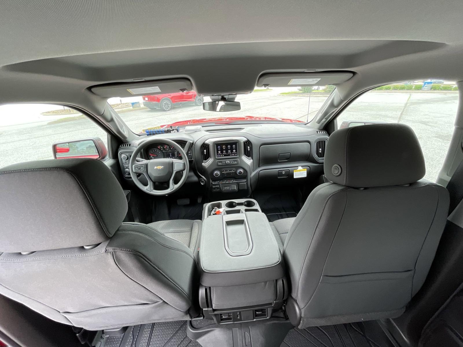 2025 Chevrolet Silverado 1500 Vehicle Photo in BENTONVILLE, AR 72712-4322