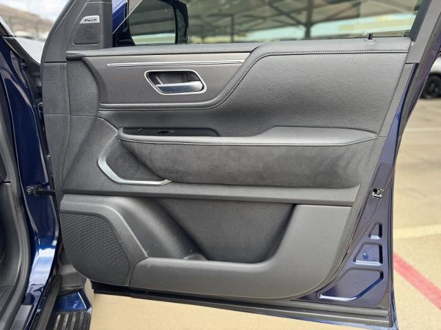 2025 INFINITI QX80 Vehicle Photo in Grapevine, TX 76051