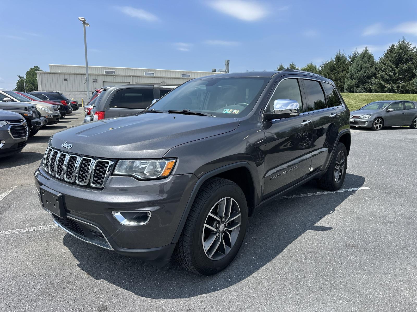 2017 Jeep Grand Cherokee Vehicle Photo in Mechanicsburg, PA 17050-1707
