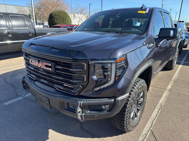 2025 GMC Sierra 1500 AT4X Crew Cab 4WD