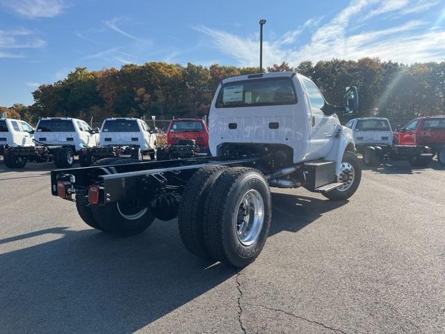 2025 Ford F-750SD Vehicle Photo in Webster, MA 01570-1415