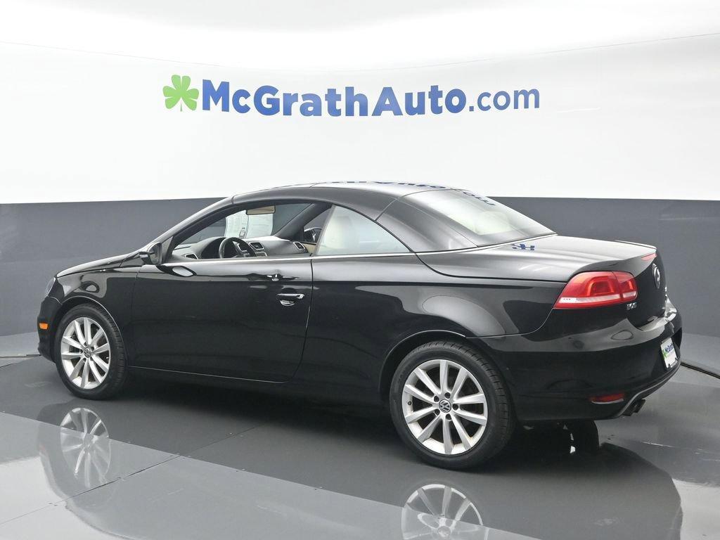 2012 Volkswagen Eos Vehicle Photo in Marion, IA 52302