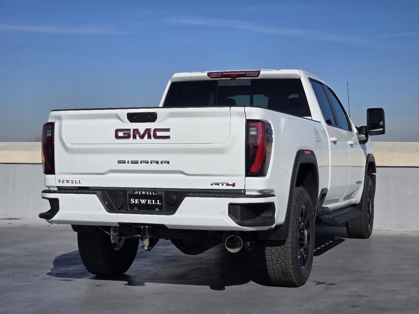 2025 GMC Sierra 2500 HD Vehicle Photo in DALLAS, TX 75209-3016