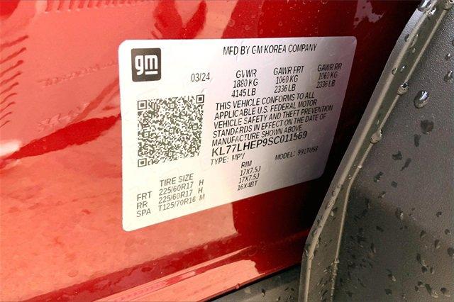 2025 Chevrolet Trax Vehicle Photo in TOPEKA, KS 66609-0000