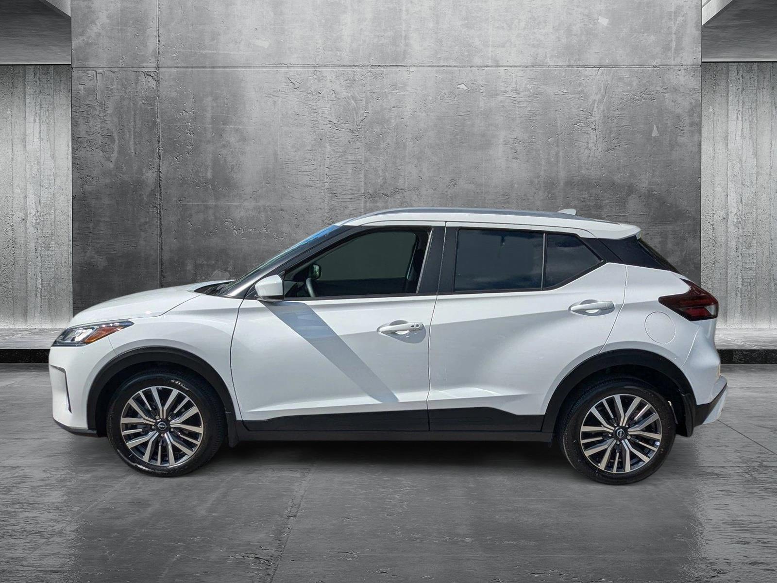 2024 Nissan Kicks Vehicle Photo in Miami, FL 33135