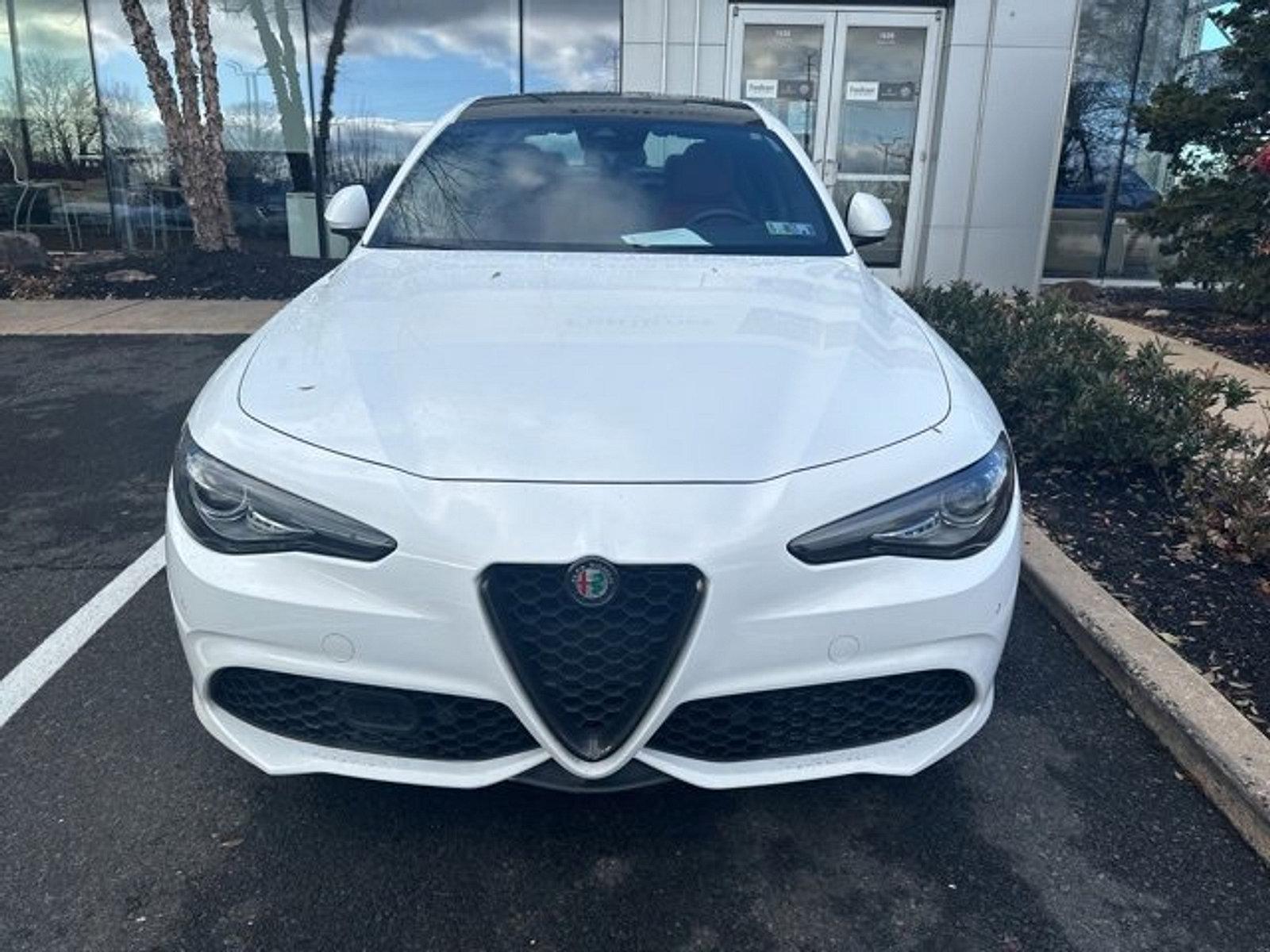 2020 Alfa Romeo Giulia Vehicle Photo in Willow Grove, PA 19090