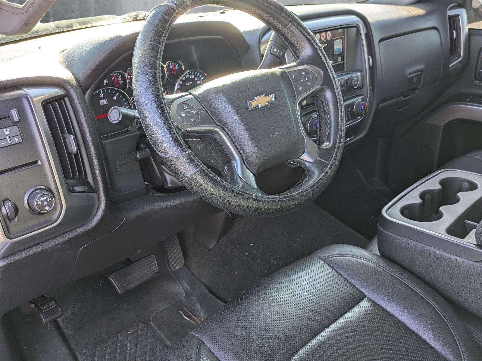 2015 Chevrolet Silverado 2500HD Built After Aug 14 Vehicle Photo in CLEARWATER, FL 33764-7163