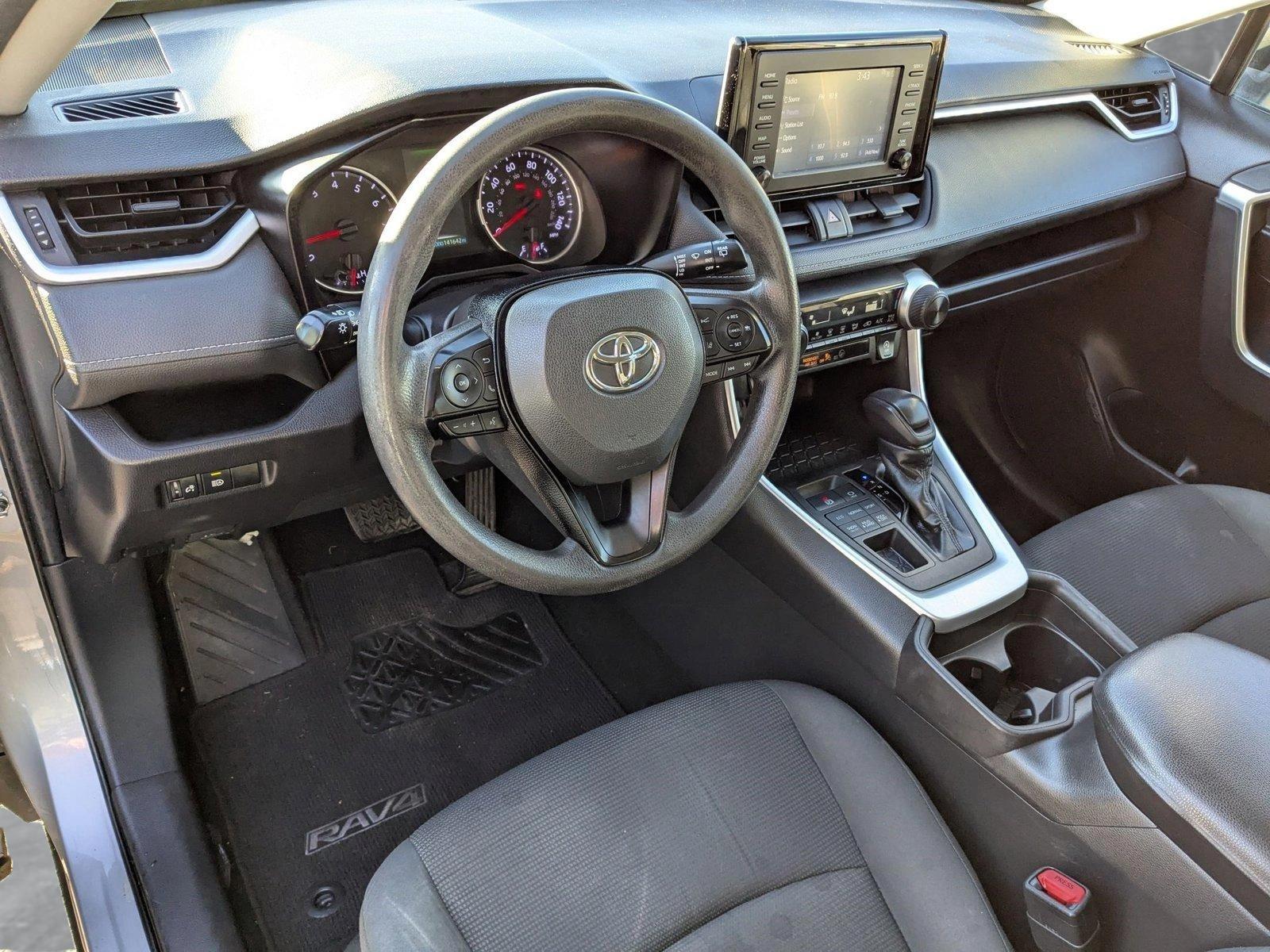 2019 Toyota RAV4 Vehicle Photo in Spokane Valley, WA 99212