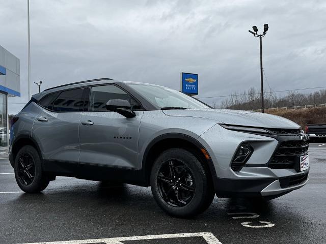 2025 Chevrolet Blazer Vehicle Photo in GARDNER, MA 01440-3110