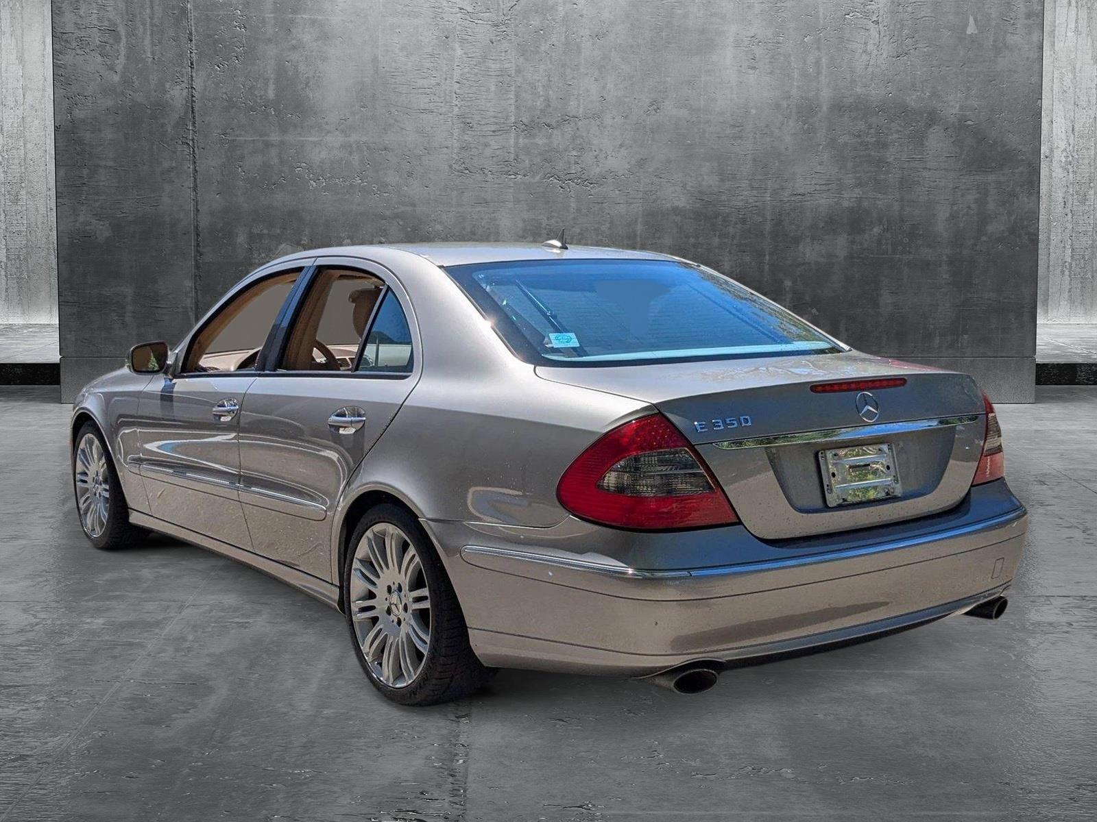 2007 Mercedes-Benz E-Class Vehicle Photo in West Palm Beach, FL 33417