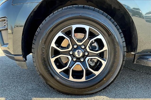 2022 Ford Expedition Vehicle Photo in Tulsa, OK 74145