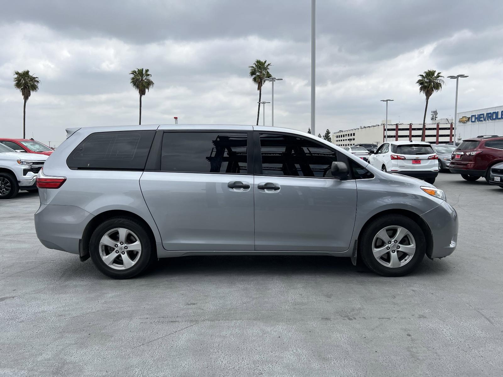 2017 Toyota Sienna Vehicle Photo in LOS ANGELES, CA 90007-3794