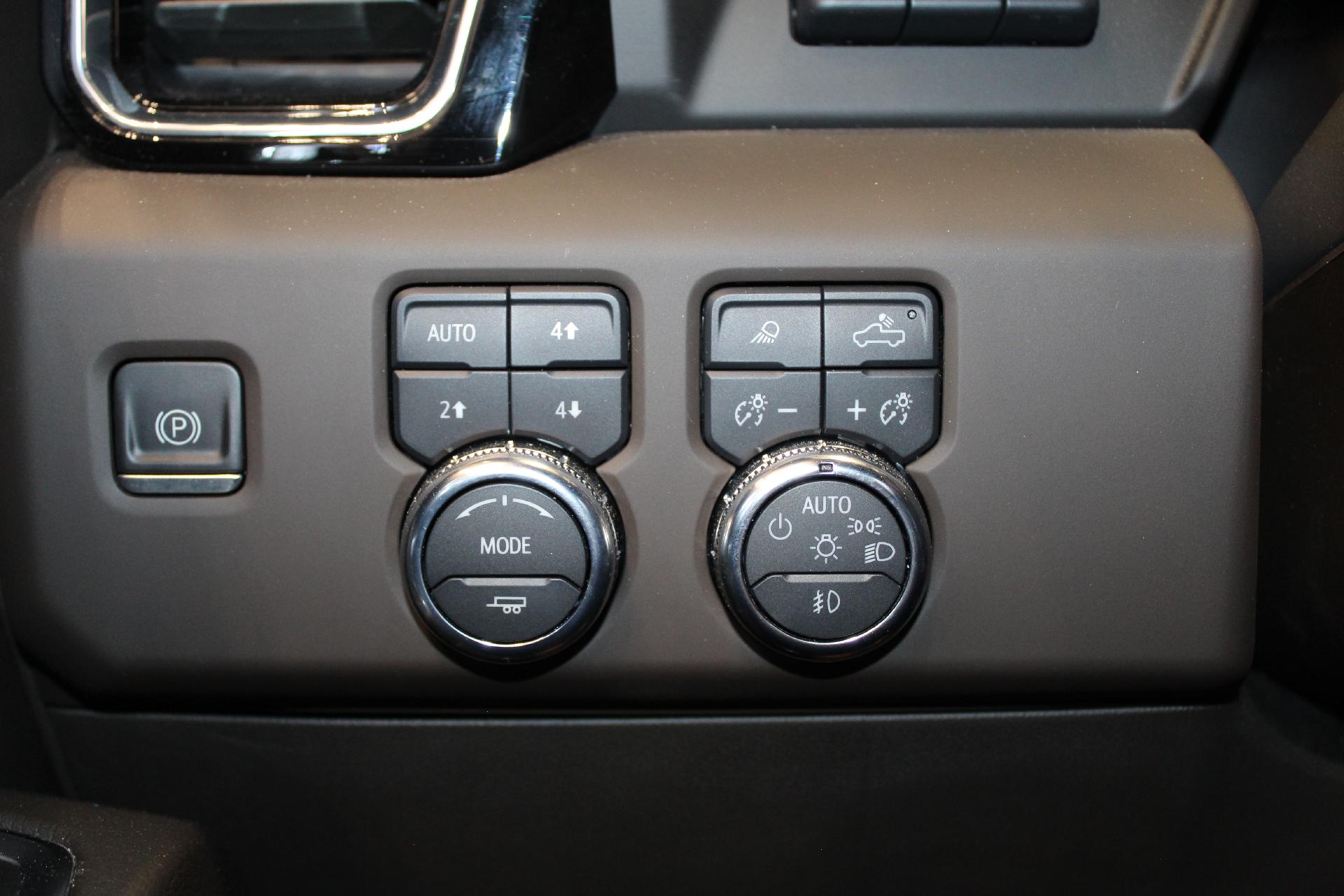 2023 GMC Sierra 1500 Vehicle Photo in NORTHAMPTON, MA 01060-1120