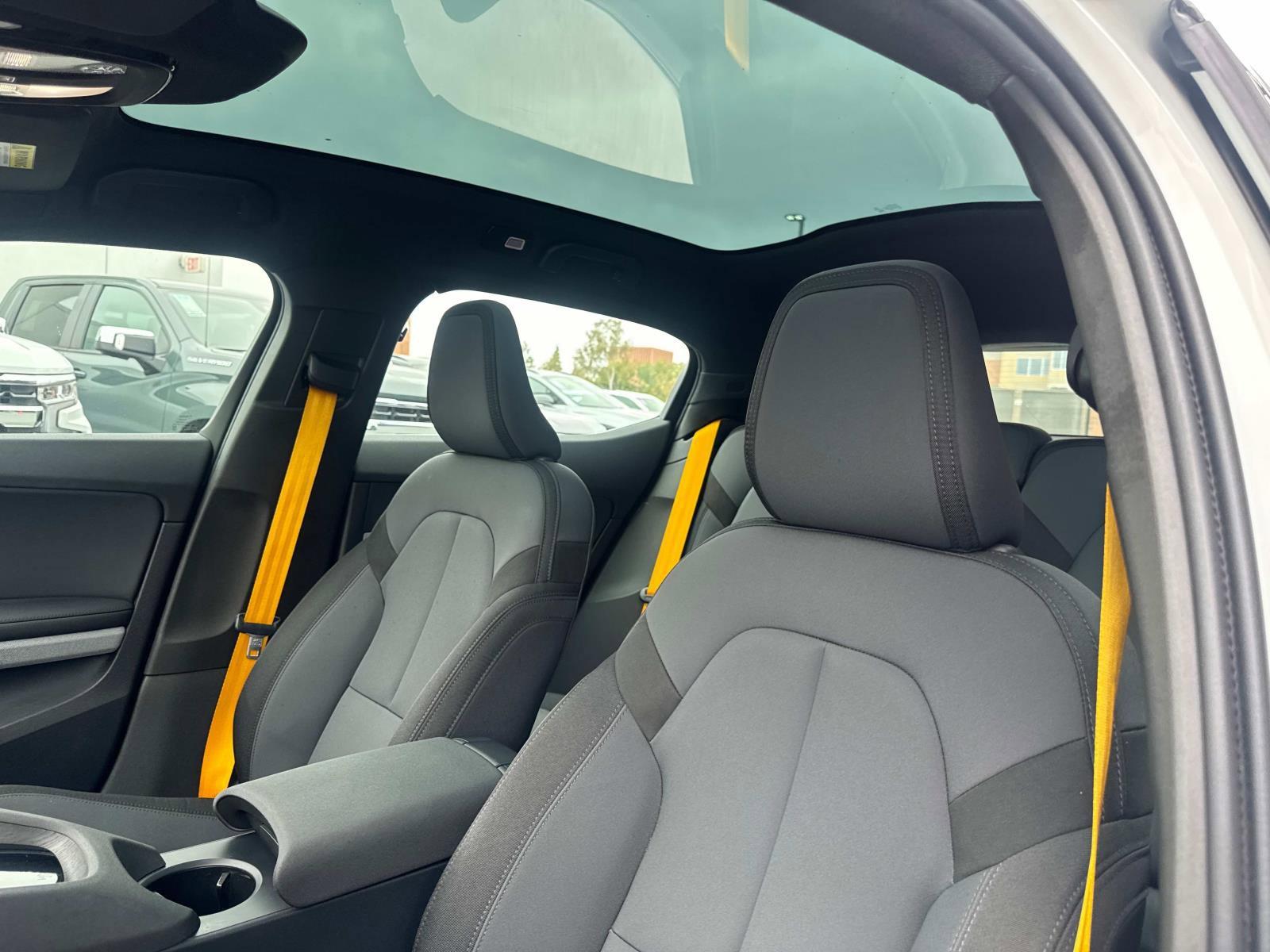 2022 Polestar 2 Vehicle Photo in LOS ANGELES, CA 90007-3794