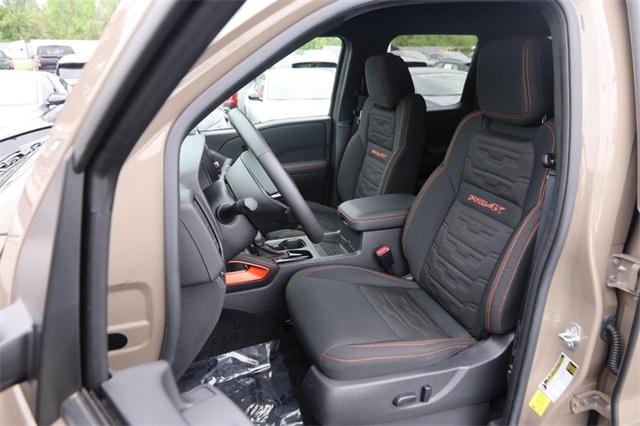 2024 Nissan Frontier Vehicle Photo in Hazelwood, MO 63042