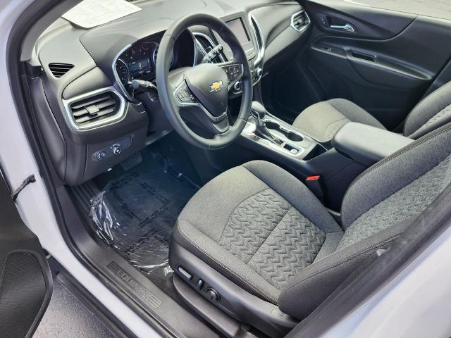 2024 Chevrolet Equinox Vehicle Photo in GREEN BAY, WI 54304-5303