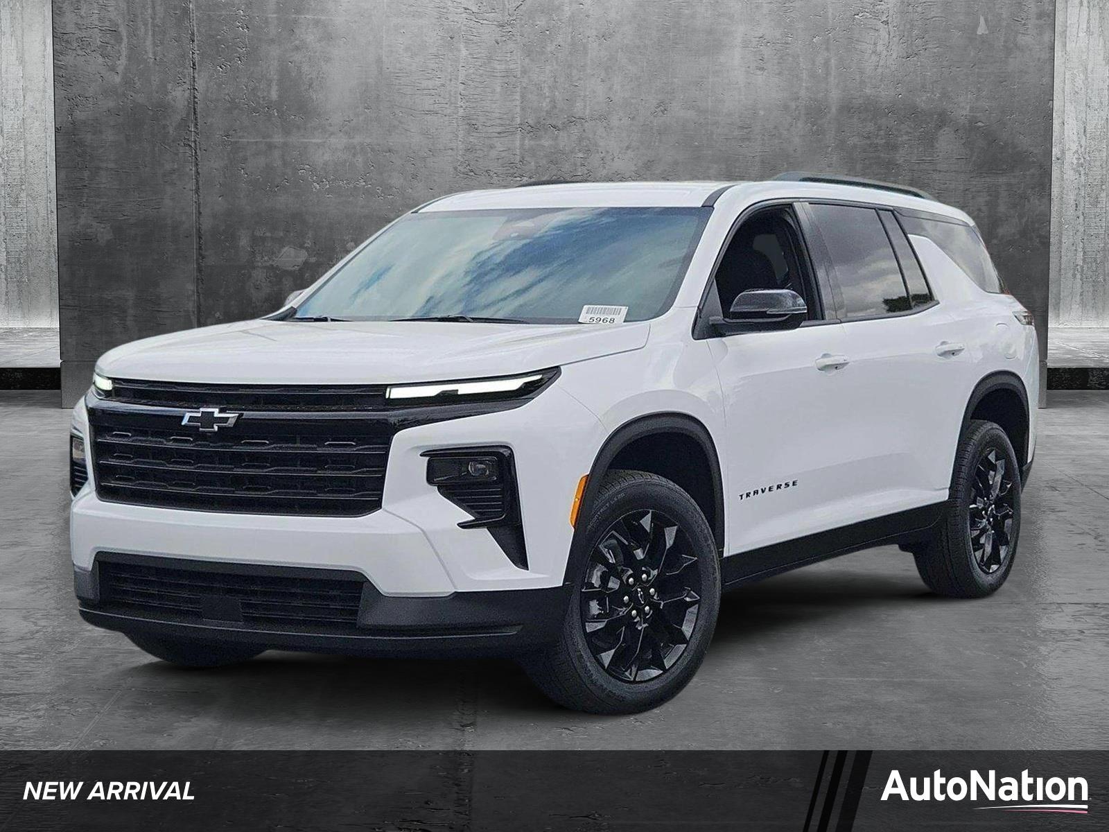 2025 Chevrolet Traverse Vehicle Photo in GILBERT, AZ 85297-0446