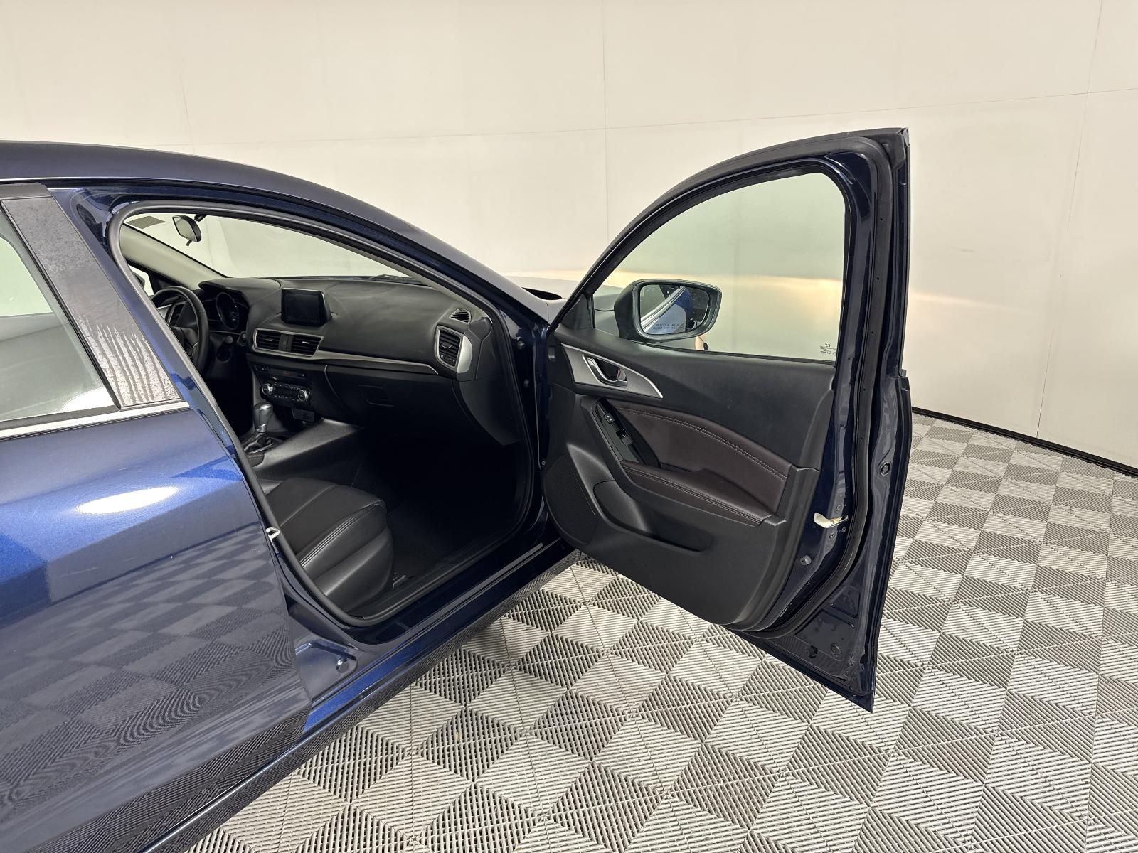 2018 Mazda Mazda3 5-Door Vehicle Photo in Georgetown, TX 78626