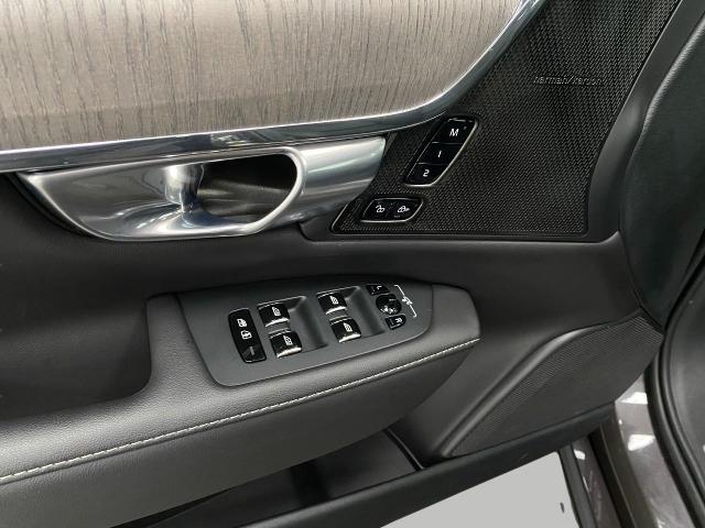 2024 Volvo S90 Vehicle Photo in Appleton, WI 54913