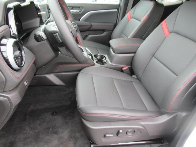 2025 Chevrolet Colorado Vehicle Photo in LEESBURG, FL 34788-4022