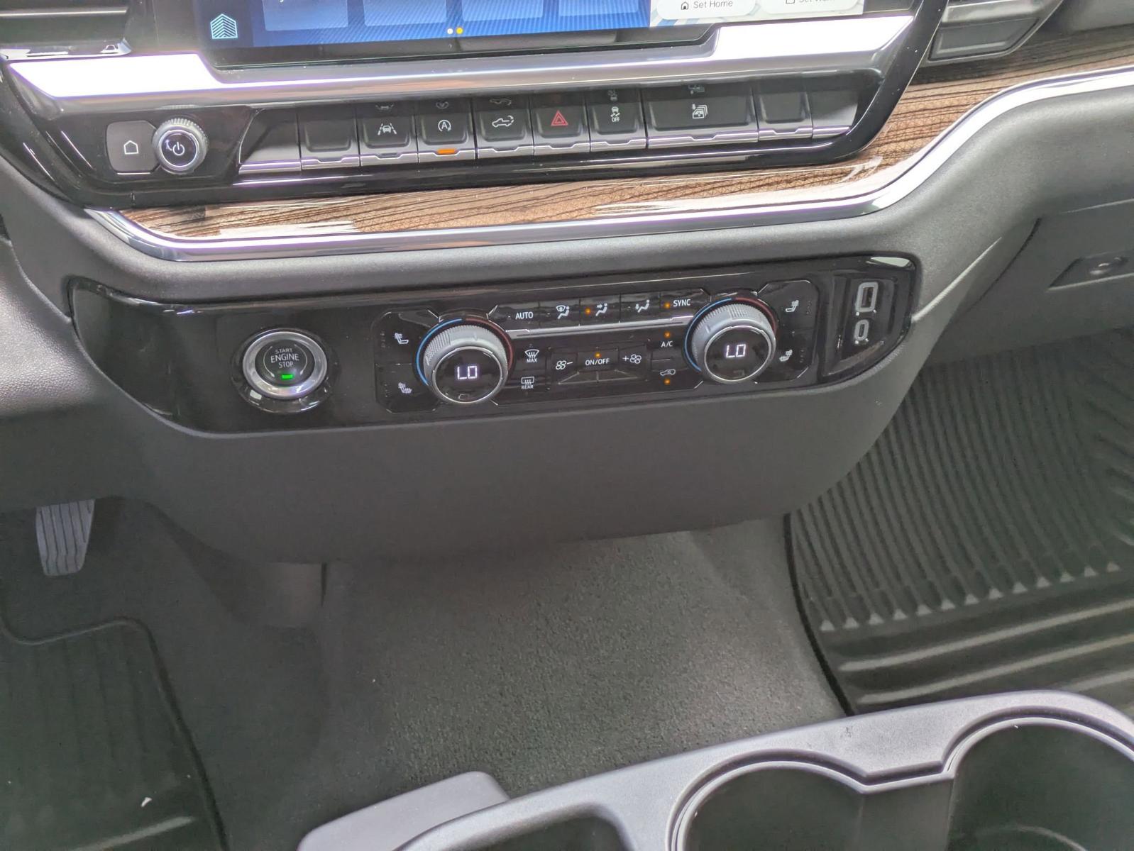 2024 Chevrolet Silverado 1500 Vehicle Photo in SELMA, TX 78154-1460
