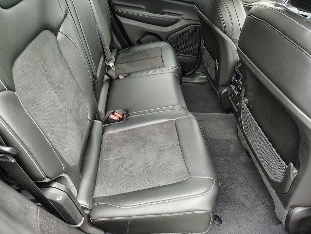 2023 Jeep Grand Cherokee Vehicle Photo in GREEN BAY, WI 54304-5303