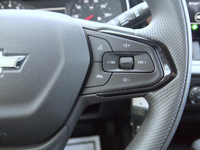 2025 Chevrolet Trax Vehicle Photo in MADISON, IN 47250-1611