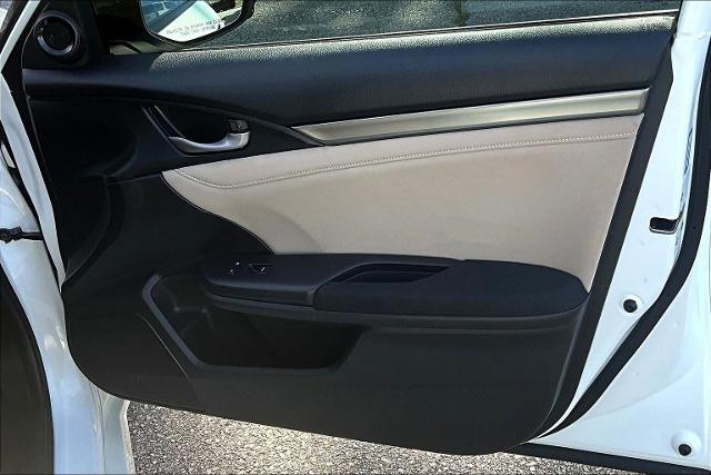 2018 Honda Civic Hatchback Vehicle Photo in Tulsa, OK 74145