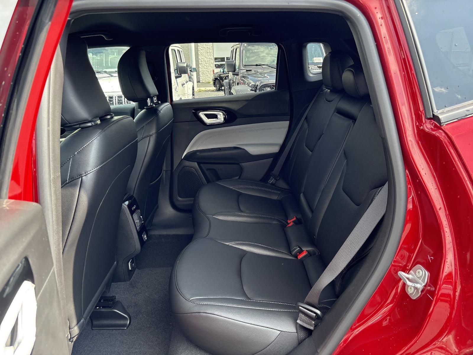 2025 Jeep Compass Vehicle Photo in Mechanicsburg, PA 17050-1707