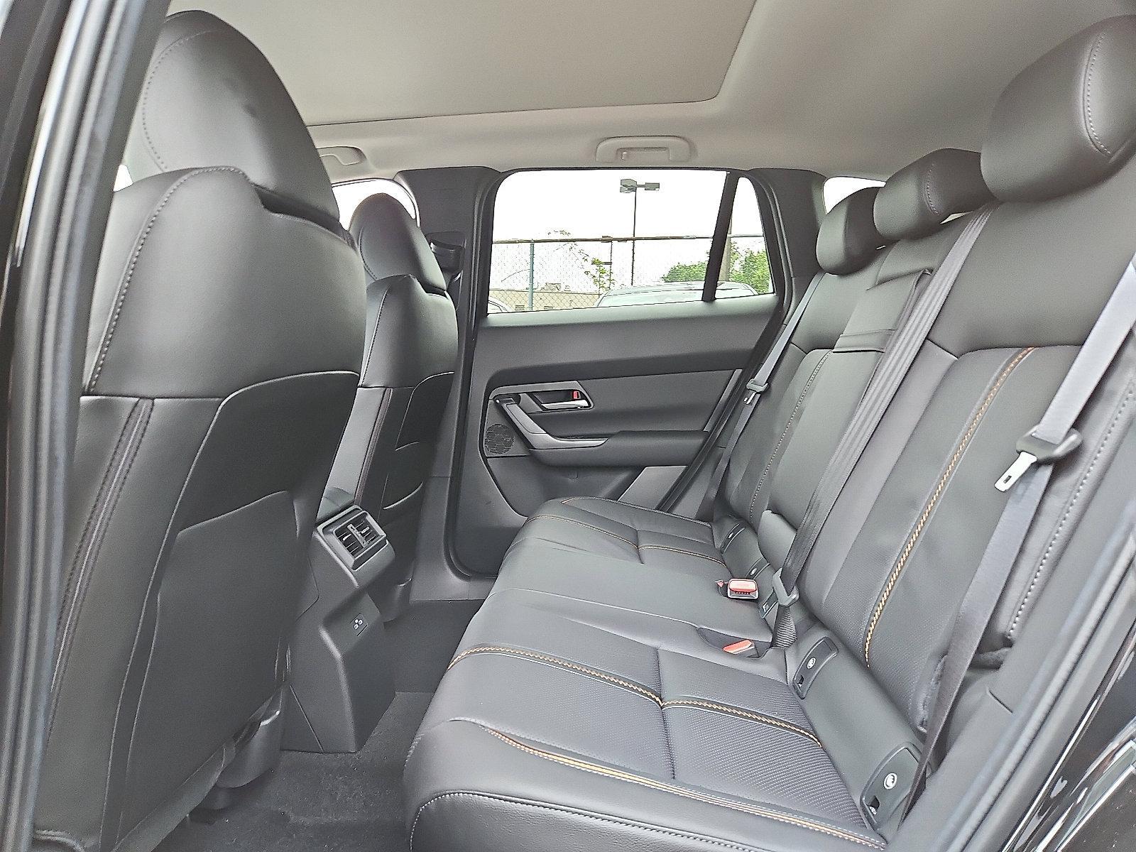 2025 Mazda CX-50 Hybrid Vehicle Photo in Trevose, PA 19053