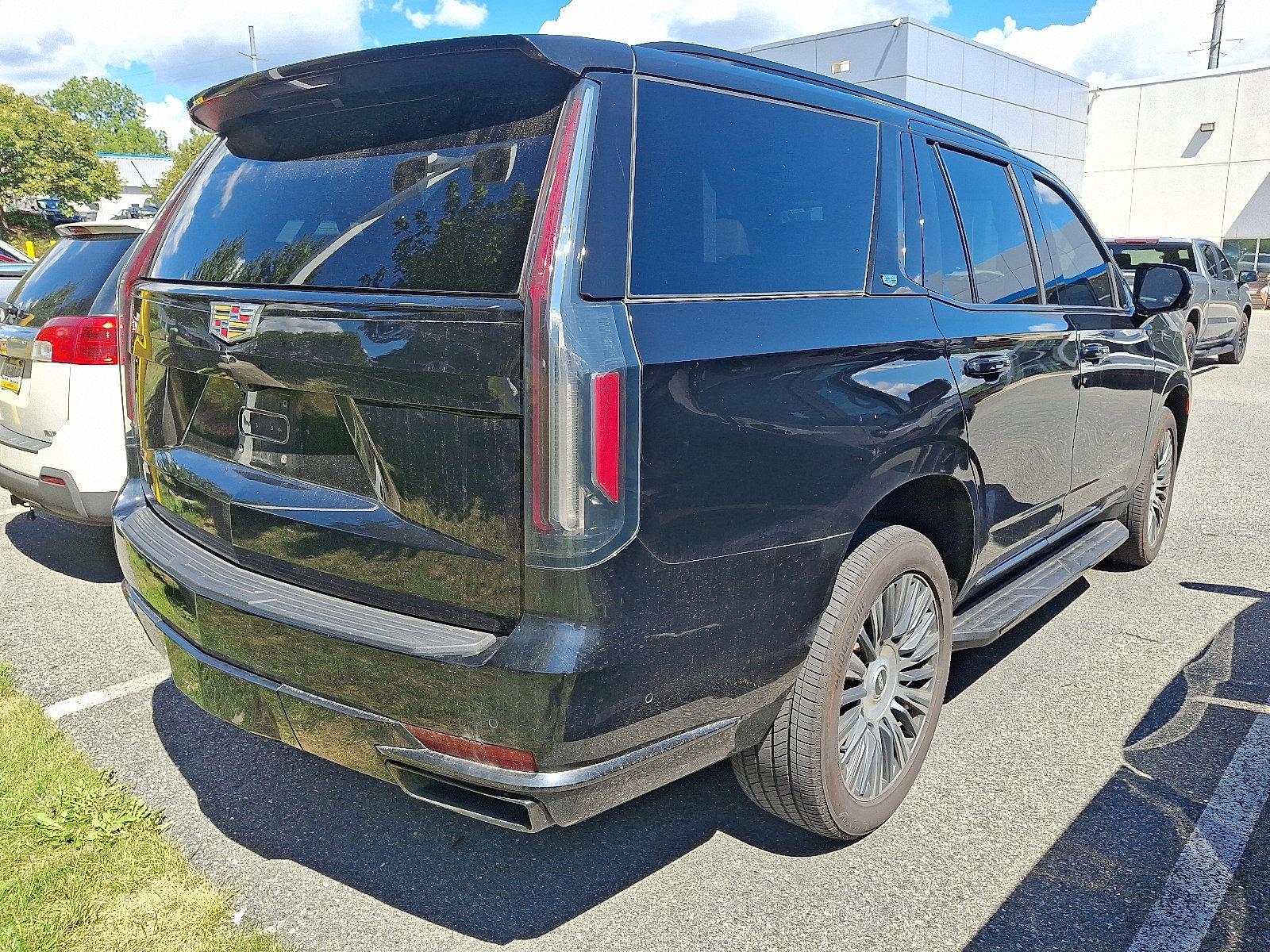2021 Cadillac Escalade Vehicle Photo in BETHLEHEM, PA 18017-9401