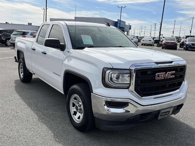 2016 GMC Sierra 1500 Vehicle Photo in ALCOA, TN 37701-3235