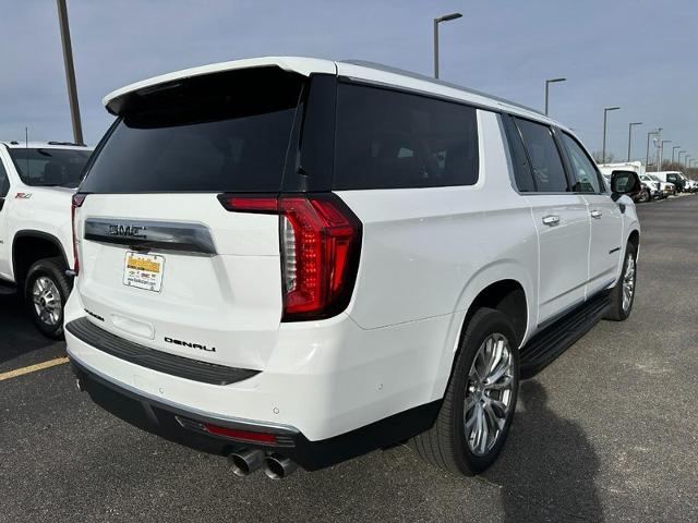 2023 GMC Yukon XL Vehicle Photo in COLUMBIA, MO 65203-3903