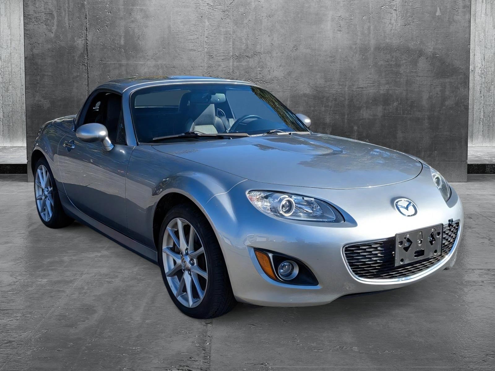 2012 Mazda MX-5 Miata Vehicle Photo in Panama City, FL 32401