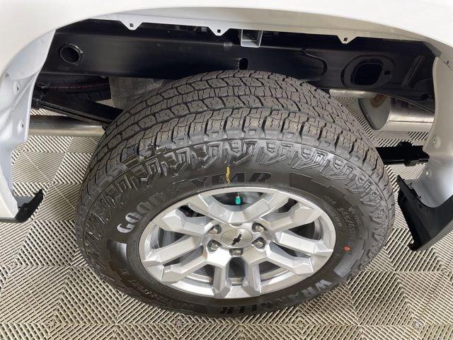 2025 Chevrolet Silverado 1500 Vehicle Photo in PHOENIX, AZ 85014-3381