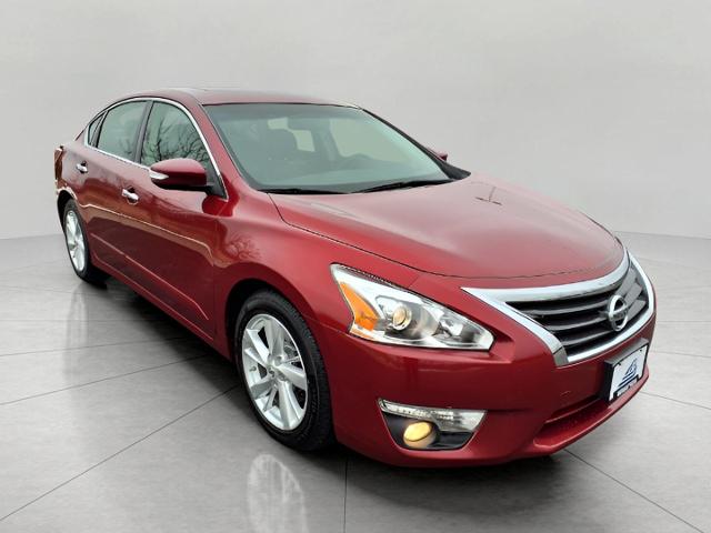 2013 Nissan Altima Vehicle Photo in Oshkosh, WI 54904