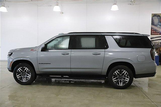 2025 Chevrolet Suburban Vehicle Photo in MEDINA, OH 44256-9001