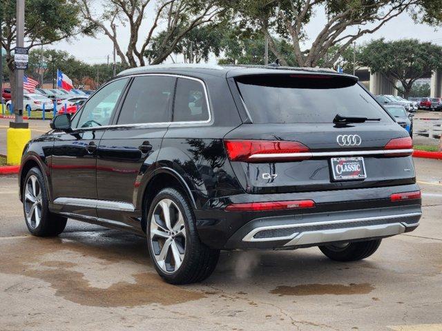 2021 Audi Q7 Vehicle Photo in SUGAR LAND, TX 77478-0000