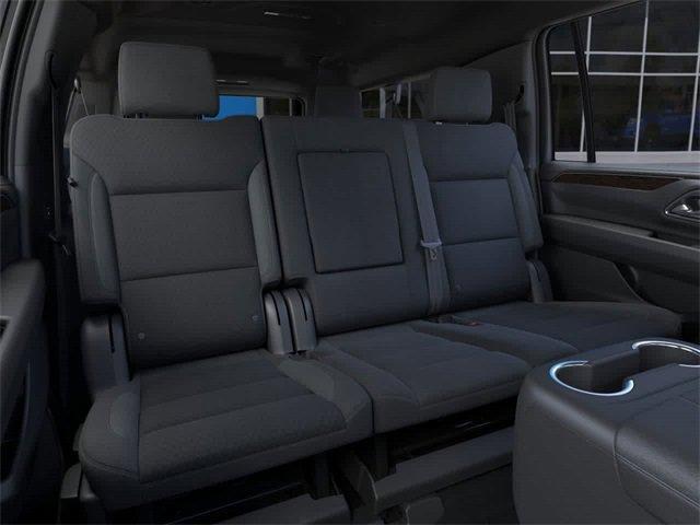 2024 Chevrolet Suburban Vehicle Photo in COLLIERVILLE, TN 38017-9006
