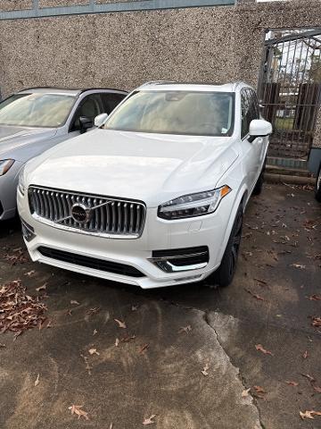 2025 Volvo XC90 Vehicle Photo in Houston, TX 77007