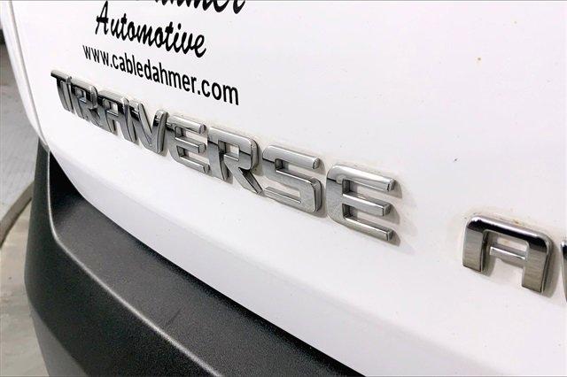 2022 Chevrolet Traverse Vehicle Photo in KANSAS CITY, MO 64114-4502