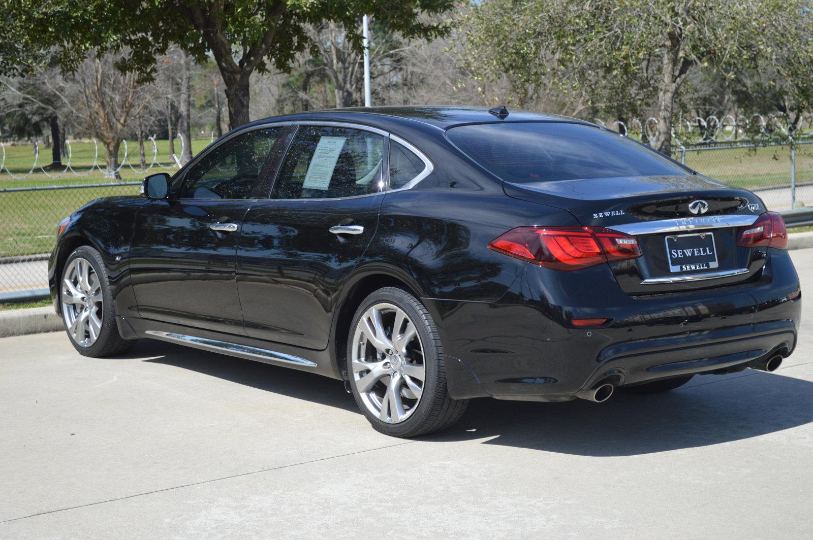 2019 INFINITI Q70L Vehicle Photo in Houston, TX 77090