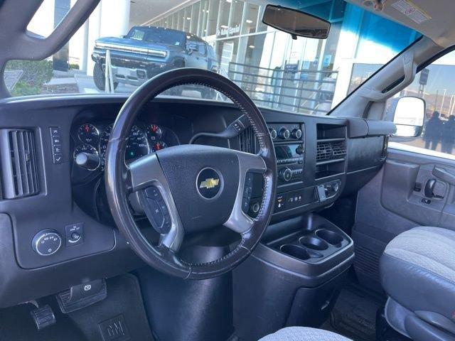 2017 Chevrolet Express Passenger Vehicle Photo in SALT LAKE CITY, UT 84119-3321