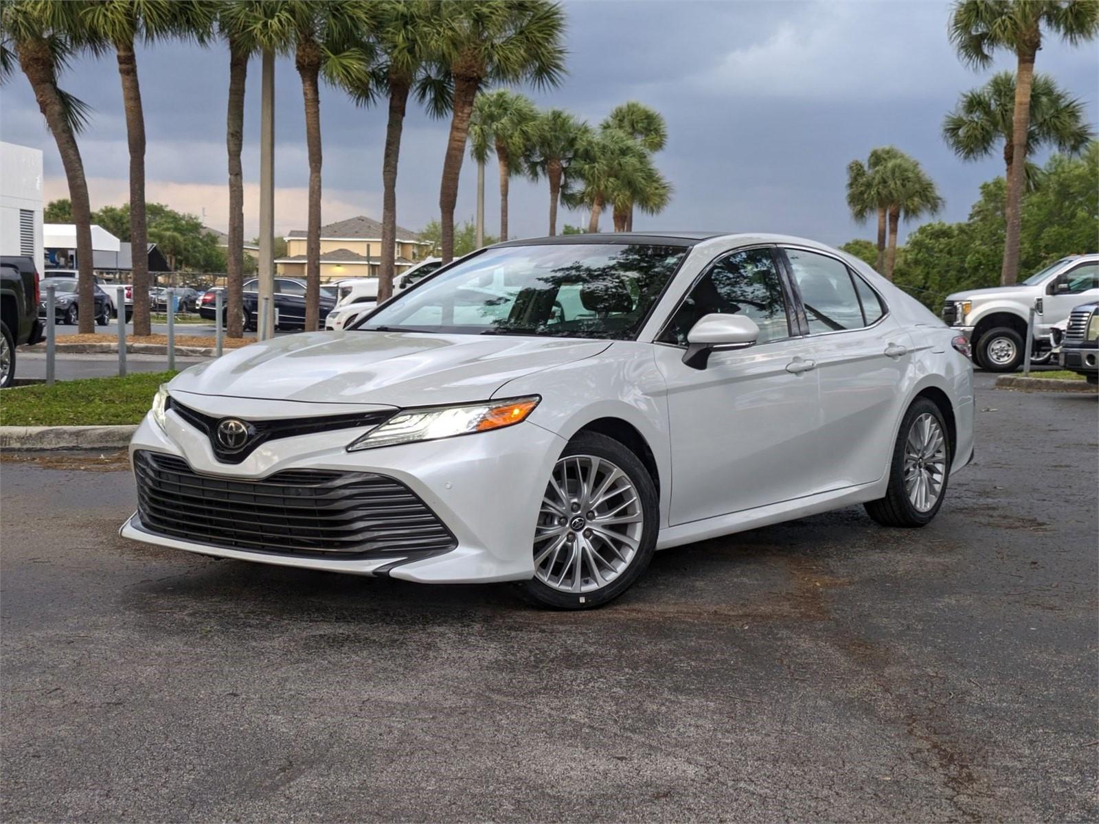 2018 Toyota Camry Vehicle Photo in WEST PALM BEACH, FL 33407-3296