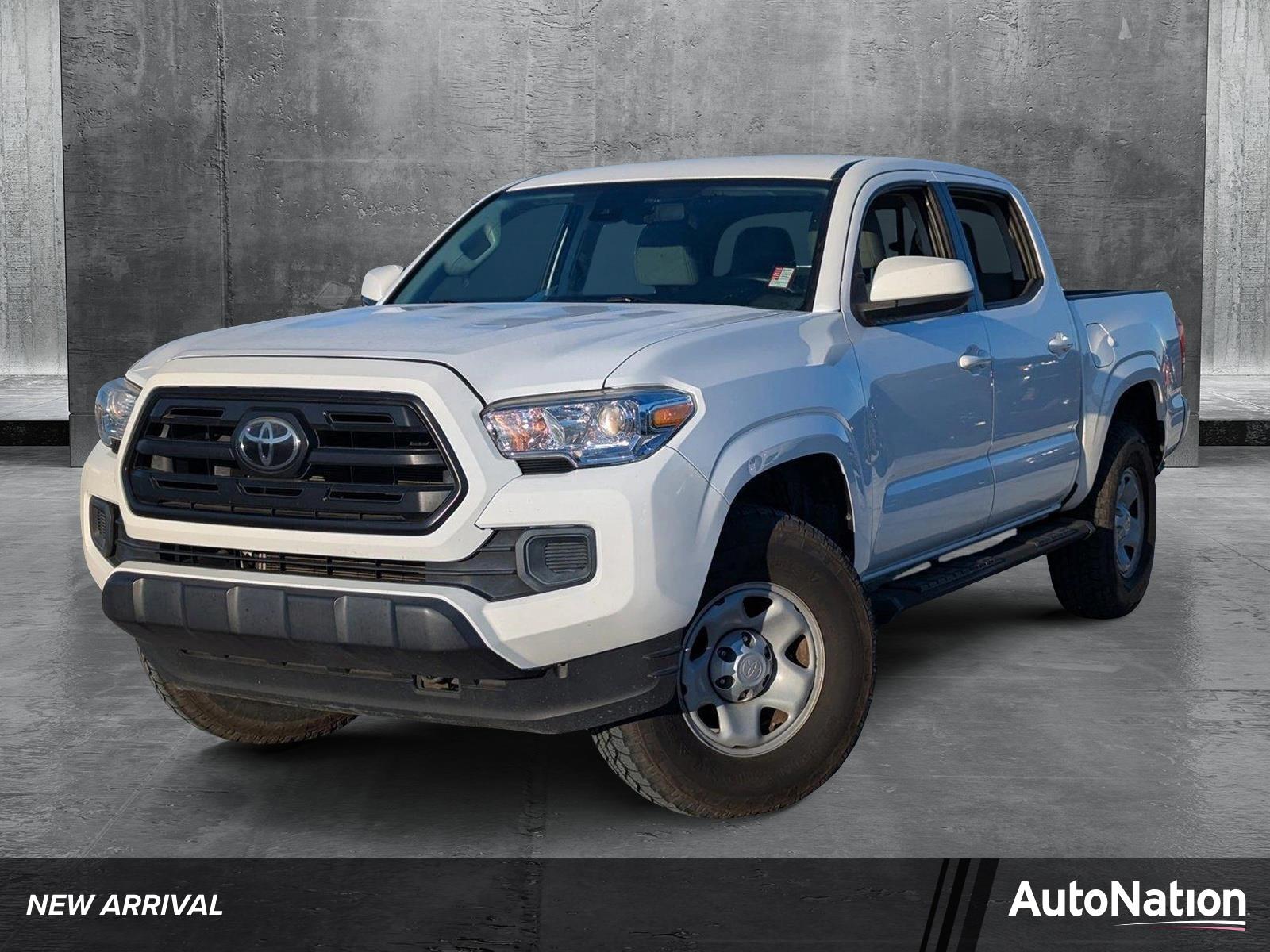 2019 Toyota Tacoma 2WD Vehicle Photo in Ft. Myers, FL 33907