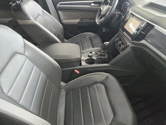 2023 Volkswagen Atlas Cross Sport Vehicle Photo in Decatur, TX 76234