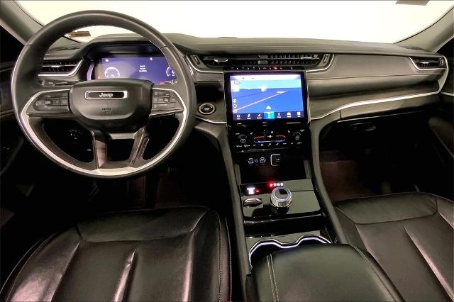 2023 Jeep Grand Cherokee Vehicle Photo in Kansas City, MO 64114